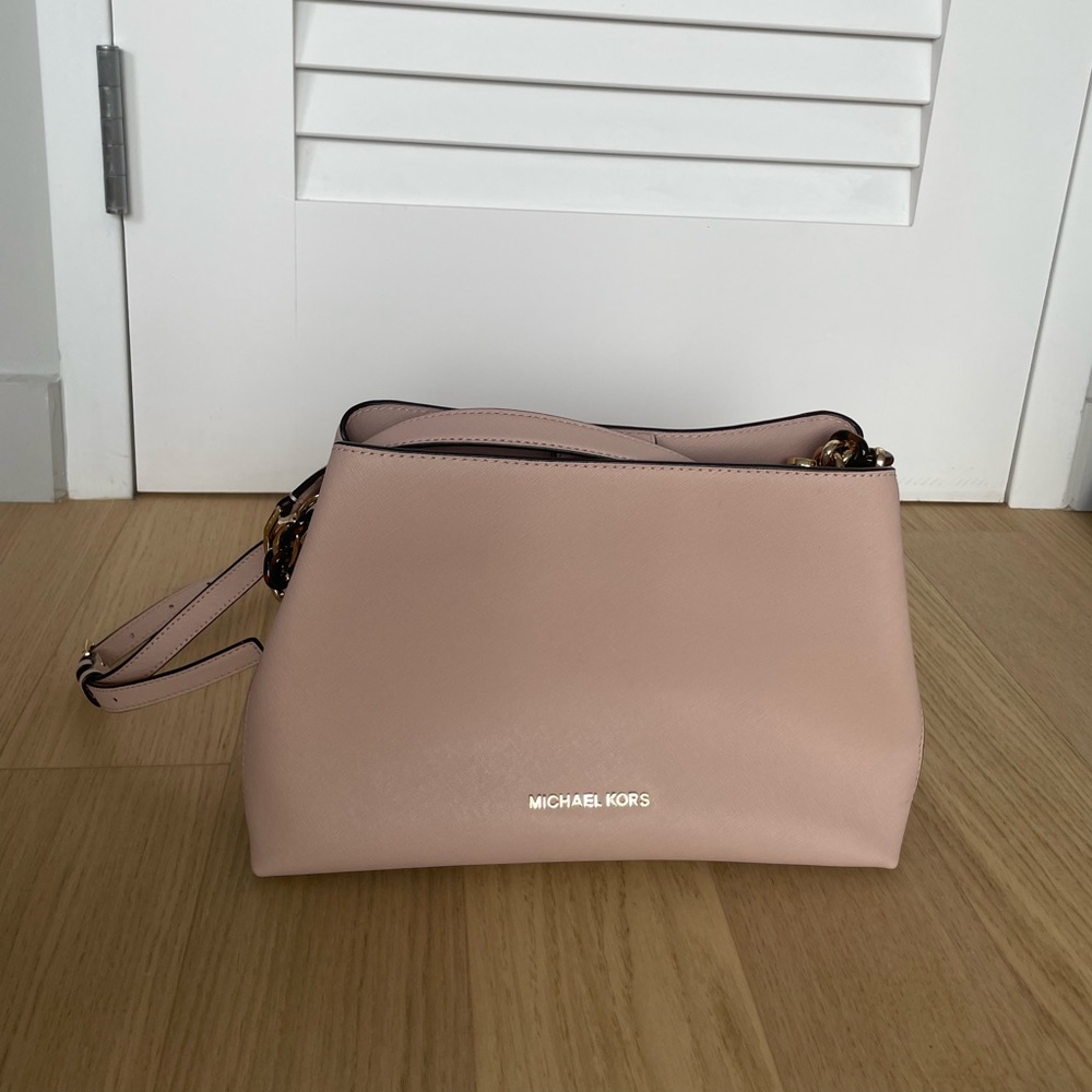 Michael Kors light soft pink purse bag satchel